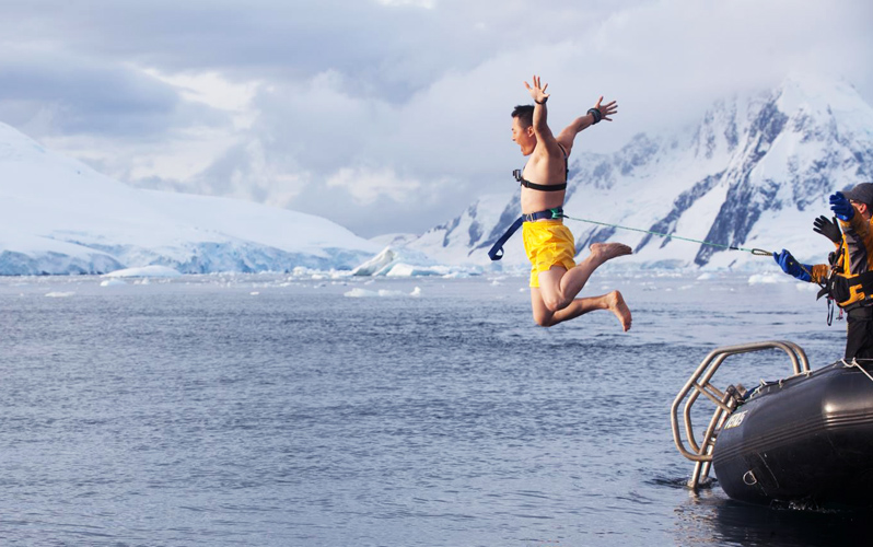 Экспедиционный круиз к Антарктическому полуострову «Активные приключения в Антарктике» на судне Plancius